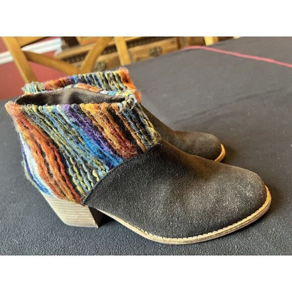 Toms Leila Suede/Yarn Ankle Booties Women's Size 7 Boho Native Multicolor - Picture 1 of 4